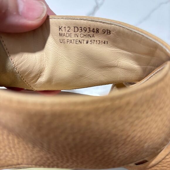 Cole Haan | Women’s Irving Gold Tan Nude Leather Cork Wedge Sandals Size 9B - Picture 16 of 16